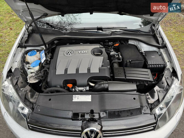 Серый Фольксваген Гольф, объемом двигателя 1.6 л и пробегом 270 тыс. км за 8500 $, фото 18 на Automoto.ua