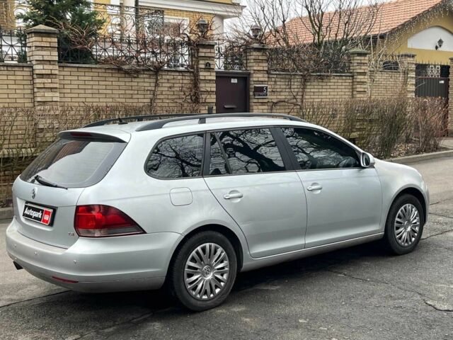 Сірий Фольксваген Гольф, об'ємом двигуна 1.4 л та пробігом 267 тис. км за 6390 $, фото 3 на Automoto.ua