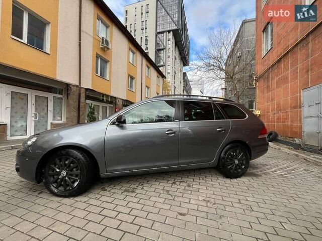 Серый Фольксваген Гольф, объемом двигателя 1.97 л и пробегом 302 тыс. км за 9000 $, фото 2 на Automoto.ua