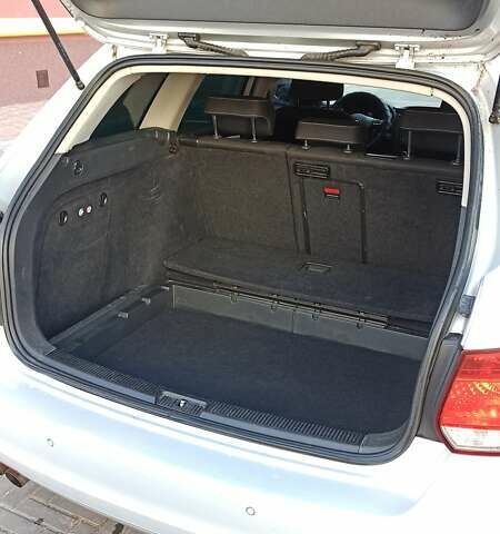 Серый Фольксваген Гольф, объемом двигателя 1.4 л и пробегом 212 тыс. км за 8600 $, фото 8 на Automoto.ua