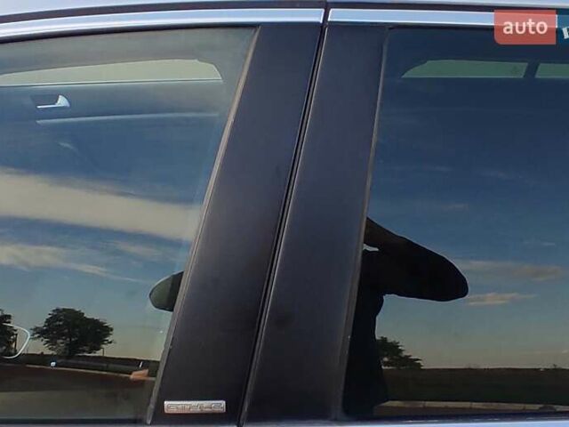 Серый Фольксваген Гольф, объемом двигателя 1.6 л и пробегом 257 тыс. км за 8000 $, фото 10 на Automoto.ua