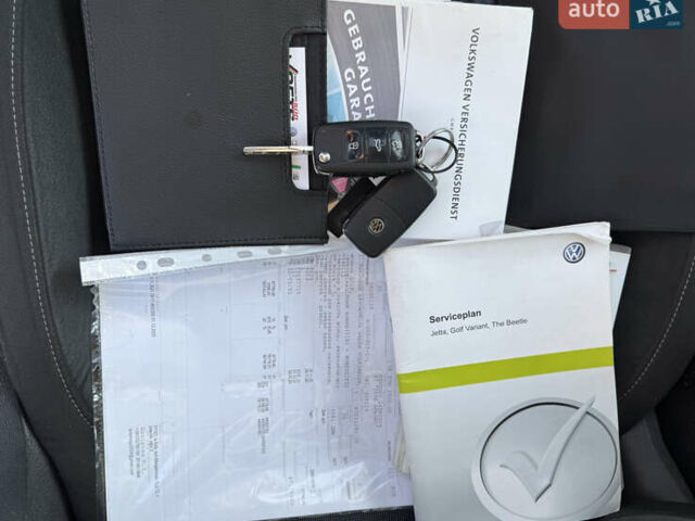 Серый Фольксваген Гольф, объемом двигателя 1.6 л и пробегом 270 тыс. км за 8500 $, фото 20 на Automoto.ua