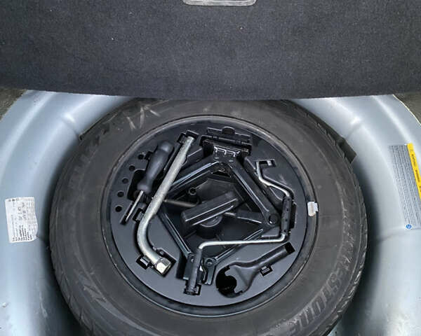 Серый Фольксваген Гольф, объемом двигателя 1.6 л и пробегом 198 тыс. км за 8200 $, фото 13 на Automoto.ua