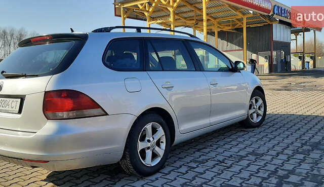 Серый Фольксваген Гольф, объемом двигателя 1.6 л и пробегом 230 тыс. км за 8500 $, фото 6 на Automoto.ua