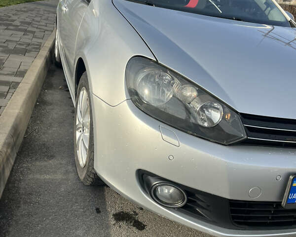 Сірий Фольксваген Гольф, об'ємом двигуна 1.6 л та пробігом 212 тис. км за 8900 $, фото 1 на Automoto.ua