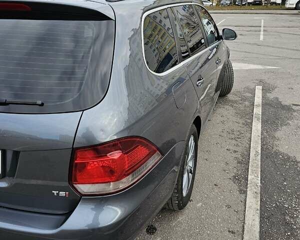 Серый Фольксваген Гольф, объемом двигателя 1.39 л и пробегом 266 тыс. км за 9000 $, фото 8 на Automoto.ua