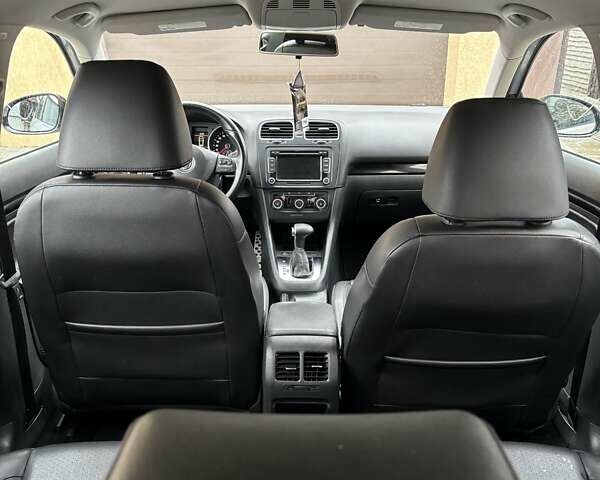 Серый Фольксваген Гольф, объемом двигателя 1.97 л и пробегом 227 тыс. км за 10900 $, фото 2 на Automoto.ua