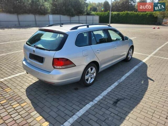 Серый Фольксваген Гольф, объемом двигателя 1.4 л и пробегом 202 тыс. км за 7800 $, фото 6 на Automoto.ua