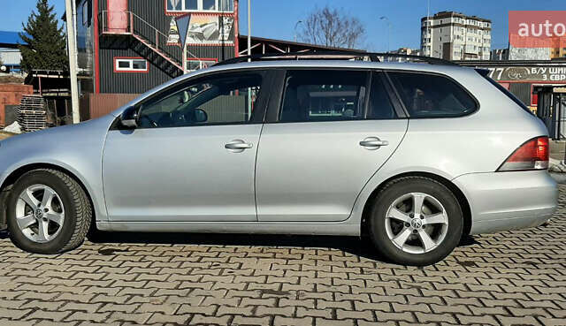 Серый Фольксваген Гольф, объемом двигателя 1.6 л и пробегом 230 тыс. км за 8500 $, фото 12 на Automoto.ua