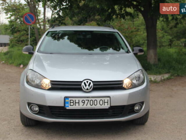 Серый Фольксваген Гольф, объемом двигателя 2 л и пробегом 175 тыс. км за 11990 $, фото 5 на Automoto.ua