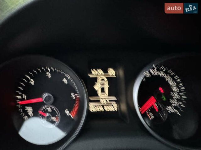 Фольксваген Гольф 2012 у Луцьку на Automoto.ua Сірий Фольксваген Гольф, об'ємом двигуна 1.6 л та пробігом 282 тис. км за 8999 $, фото 9 на Automoto.ua