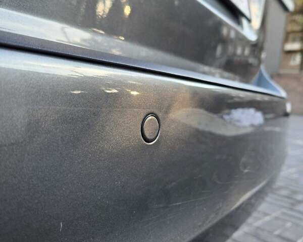 Сірий Фольксваген Гольф, об'ємом двигуна 1.39 л та пробігом 208 тис. км за 7999 $, фото 12 на Automoto.ua