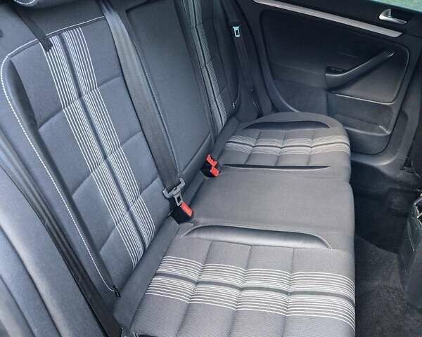 Сірий Фольксваген Гольф, об'ємом двигуна 1.39 л та пробігом 208 тис. км за 7999 $, фото 56 на Automoto.ua