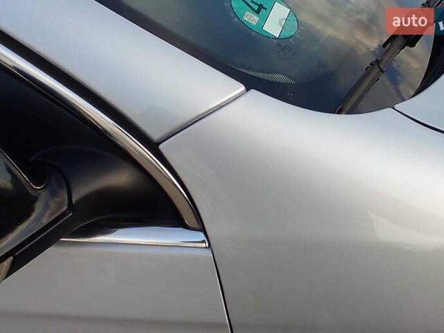 Серый Фольксваген Гольф, объемом двигателя 1.6 л и пробегом 257 тыс. км за 8000 $, фото 32 на Automoto.ua