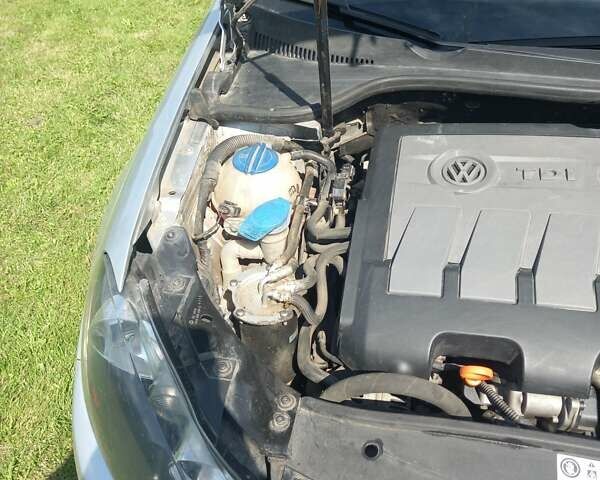 Серый Фольксваген Гольф, объемом двигателя 1.6 л и пробегом 198 тыс. км за 7100 $, фото 20 на Automoto.ua