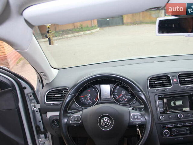 Серый Фольксваген Гольф, объемом двигателя 2 л и пробегом 175 тыс. км за 11990 $, фото 34 на Automoto.ua