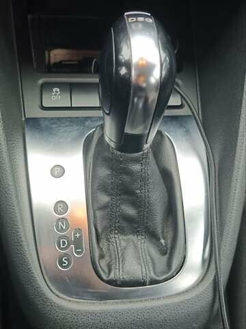 Серый Фольксваген Гольф, объемом двигателя 1.6 л и пробегом 189 тыс. км за 9200 $, фото 20 на Automoto.ua