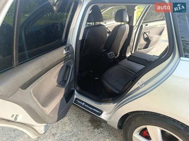 Серый Фольксваген Гольф, объемом двигателя 1.6 л и пробегом 205 тыс. км за 9200 $, фото 31 на Automoto.ua