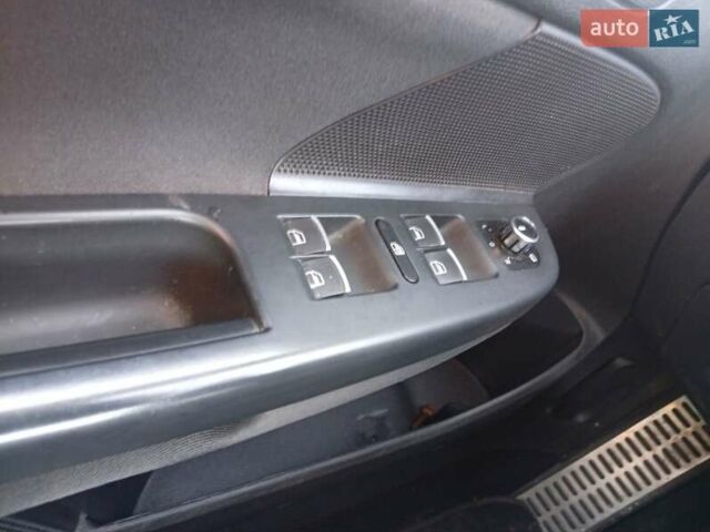 Сірий Фольксваген Гольф, об'ємом двигуна 1.6 л та пробігом 271 тис. км за 6999 $, фото 16 на Automoto.ua