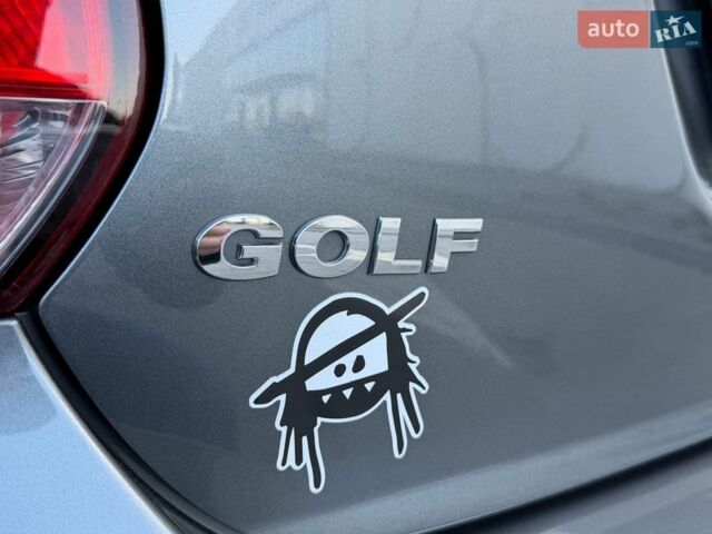 Серый Фольксваген Гольф, объемом двигателя 1.6 л и пробегом 177 тыс. км за 8950 $, фото 8 на Automoto.ua