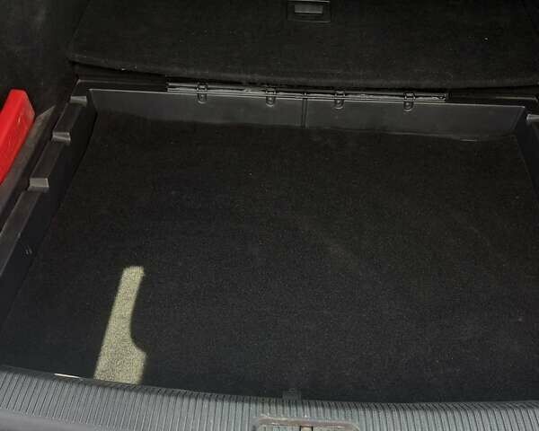 Серый Фольксваген Гольф, объемом двигателя 1.6 л и пробегом 198 тыс. км за 7100 $, фото 13 на Automoto.ua