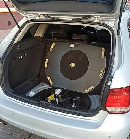 Серый Фольксваген Гольф, объемом двигателя 1.4 л и пробегом 212 тыс. км за 8600 $, фото 11 на Automoto.ua