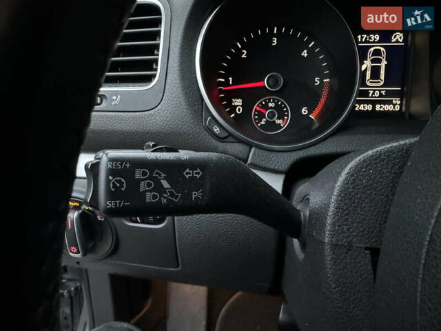 Фольксваген Гольф 2012 у Луцьку на Automoto.ua Сірий Фольксваген Гольф, об'ємом двигуна 1.6 л та пробігом 282 тис. км за 8999 $, фото 14 на Automoto.ua