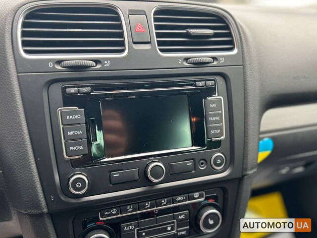 Серый Фольксваген Гольф, объемом двигателя 1.9 л и пробегом 168 тыс. км за 10700 $, фото 13 на Automoto.ua