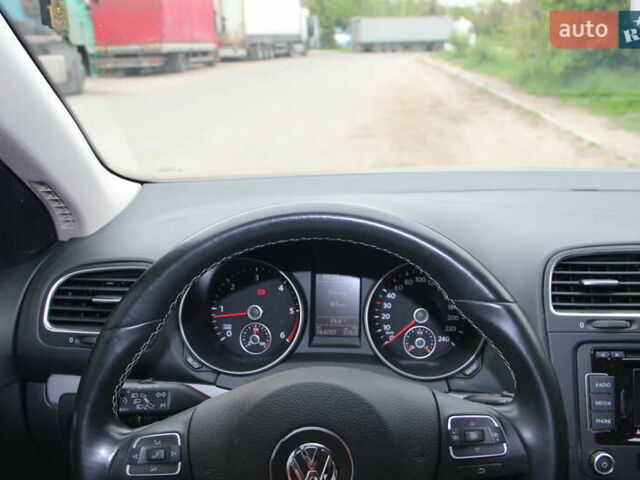 Серый Фольксваген Гольф, объемом двигателя 2 л и пробегом 175 тыс. км за 11990 $, фото 87 на Automoto.ua