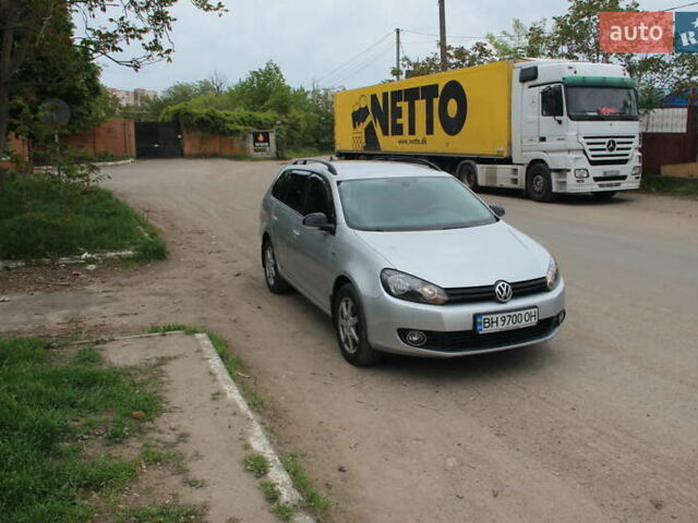 Серый Фольксваген Гольф, объемом двигателя 2 л и пробегом 175 тыс. км за 11990 $, фото 63 на Automoto.ua