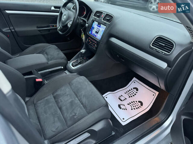 Сірий Фольксваген Гольф, об'ємом двигуна 2 л та пробігом 240 тис. км за 10850 $, фото 25 на Automoto.ua