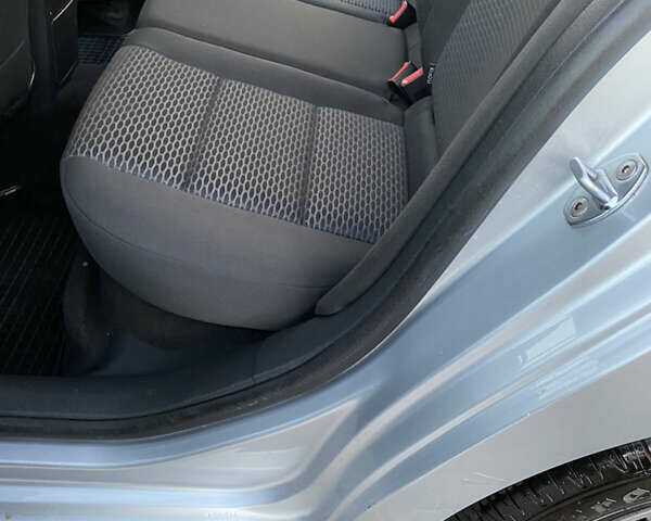 Серый Фольксваген Гольф, объемом двигателя 1.6 л и пробегом 198 тыс. км за 8200 $, фото 20 на Automoto.ua