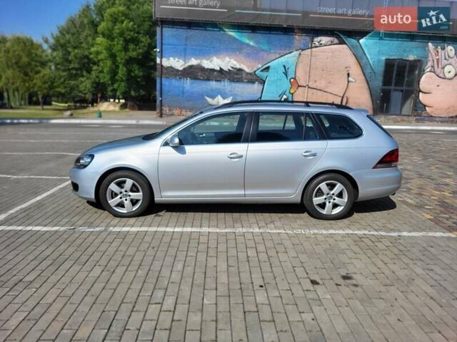 Серый Фольксваген Гольф, объемом двигателя 1.4 л и пробегом 202 тыс. км за 7800 $, фото 3 на Automoto.ua