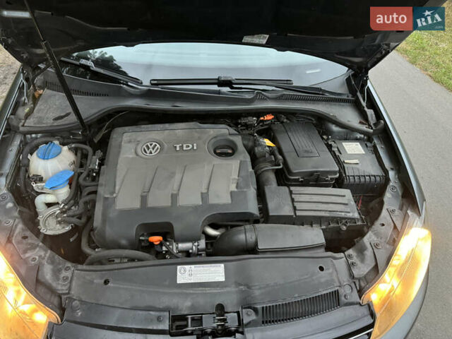 Фольксваген Гольф 2012 у Луцьку на Automoto.ua Сірий Фольксваген Гольф, об'ємом двигуна 1.6 л та пробігом 282 тис. км за 8999 $, фото 20 на Automoto.ua