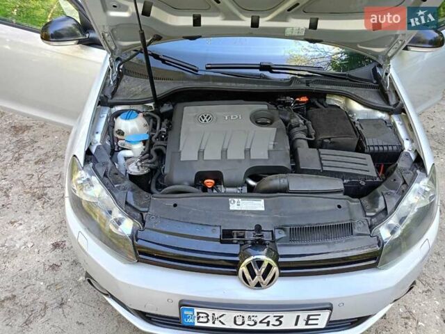 Сірий Фольксваген Гольф, об'ємом двигуна 1.6 л та пробігом 239 тис. км за 8599 $, фото 15 на Automoto.ua