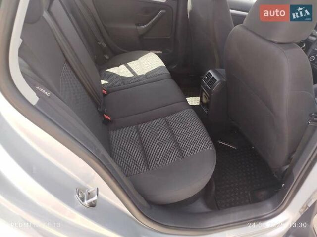 Сірий Фольксваген Гольф, об'ємом двигуна 1.6 л та пробігом 290 тис. км за 9000 $, фото 14 на Automoto.ua