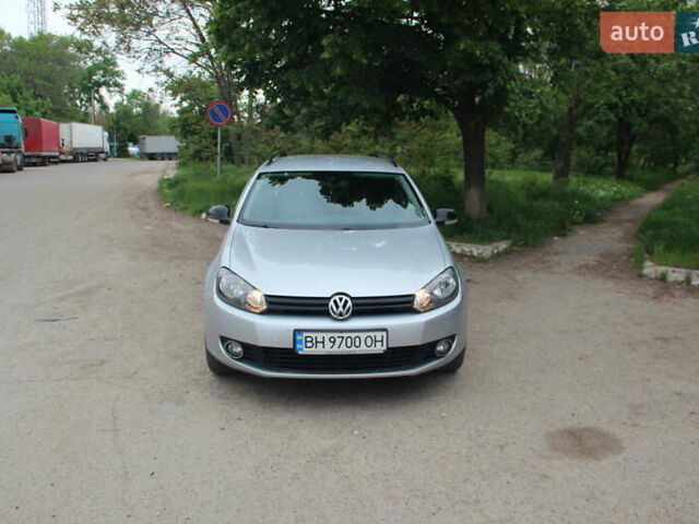 Серый Фольксваген Гольф, объемом двигателя 2 л и пробегом 175 тыс. км за 11990 $, фото 3 на Automoto.ua