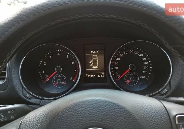 Серый Фольксваген Гольф, объемом двигателя 1.4 л и пробегом 212 тыс. км за 8600 $, фото 15 на Automoto.ua