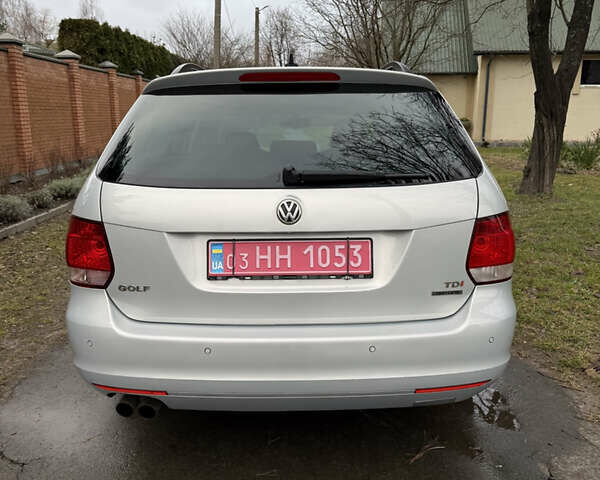 Серый Фольксваген Гольф, объемом двигателя 1.6 л и пробегом 270 тыс. км за 8500 $, фото 3 на Automoto.ua