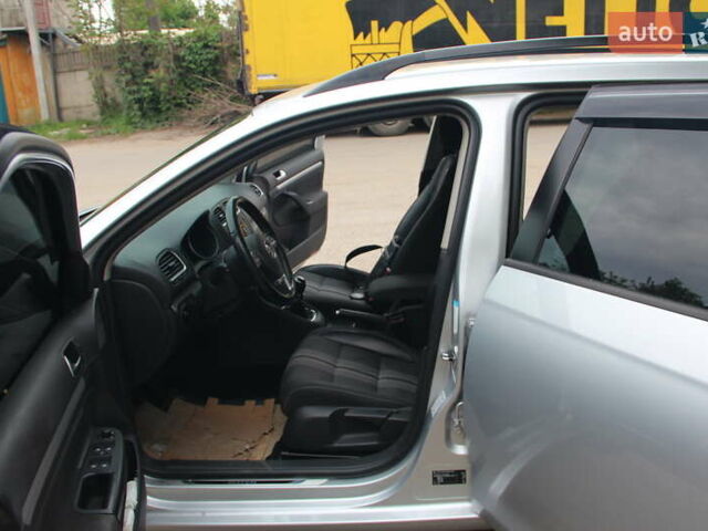 Серый Фольксваген Гольф, объемом двигателя 2 л и пробегом 175 тыс. км за 11990 $, фото 23 на Automoto.ua