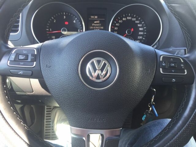 Серый Фольксваген Гольф, объемом двигателя 1.6 л и пробегом 260 тыс. км за 7800 $, фото 1 на Automoto.ua