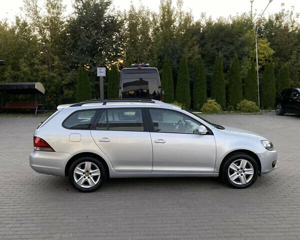 Серый Фольксваген Гольф, объемом двигателя 1.6 л и пробегом 198 тыс. км за 8200 $, фото 7 на Automoto.ua