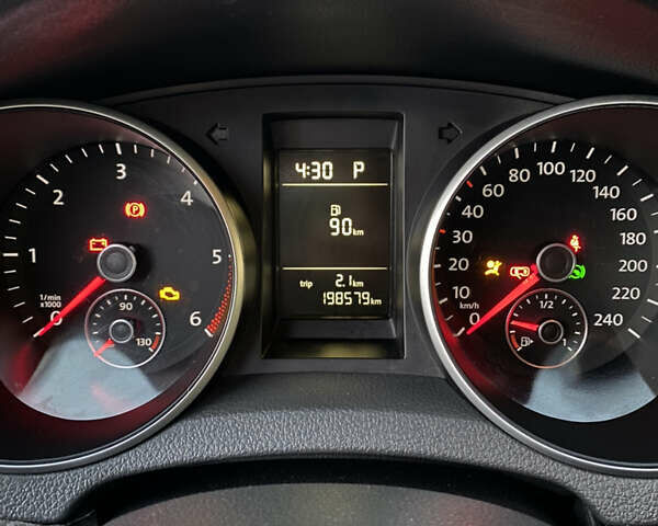 Серый Фольксваген Гольф, объемом двигателя 1.6 л и пробегом 198 тыс. км за 8200 $, фото 34 на Automoto.ua