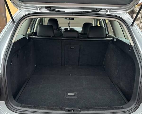 Серый Фольксваген Гольф, объемом двигателя 1.97 л и пробегом 227 тыс. км за 10900 $, фото 7 на Automoto.ua