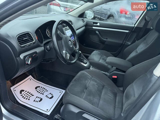 Сірий Фольксваген Гольф, об'ємом двигуна 2 л та пробігом 240 тис. км за 10850 $, фото 44 на Automoto.ua