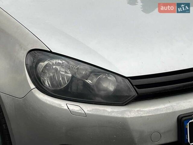 Сірий Фольксваген Гольф, об'ємом двигуна 1.4 л та пробігом 267 тис. км за 6390 $, фото 3 на Automoto.ua