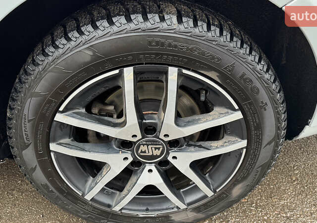 Серый Фольксваген Гольф, объемом двигателя 1.6 л и пробегом 399 тыс. км за 7500 $, фото 13 на Automoto.ua