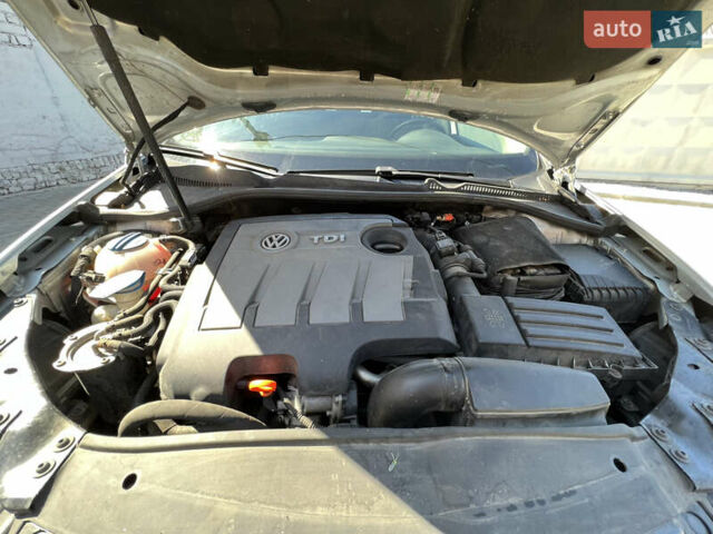 Сірий Фольксваген Гольф, об'ємом двигуна 1.6 л та пробігом 240 тис. км за 7500 $, фото 2 на Automoto.ua