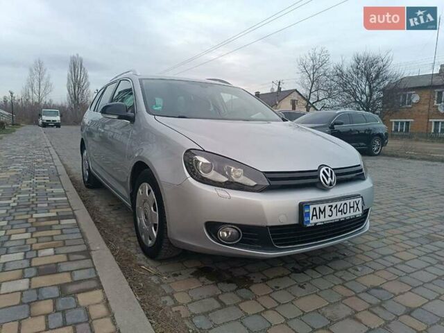Серый Фольксваген Гольф, объемом двигателя 1.97 л и пробегом 225 тыс. км за 8400 $, фото 1 на Automoto.ua