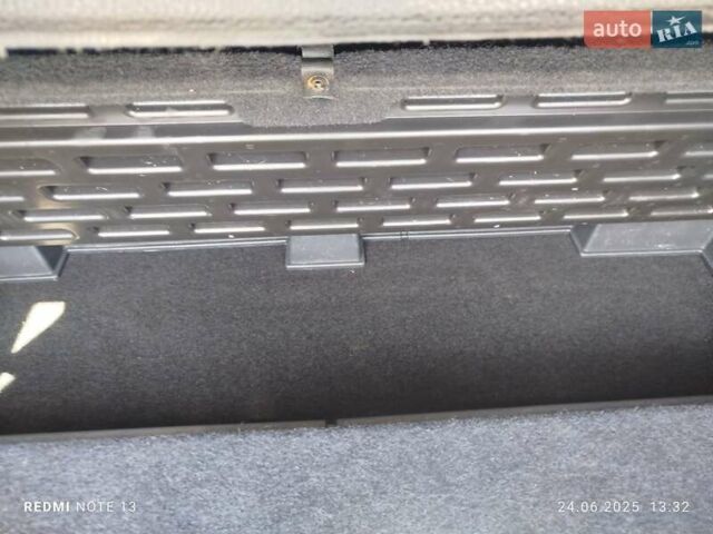 Сірий Фольксваген Гольф, об'ємом двигуна 1.6 л та пробігом 290 тис. км за 9000 $, фото 17 на Automoto.ua